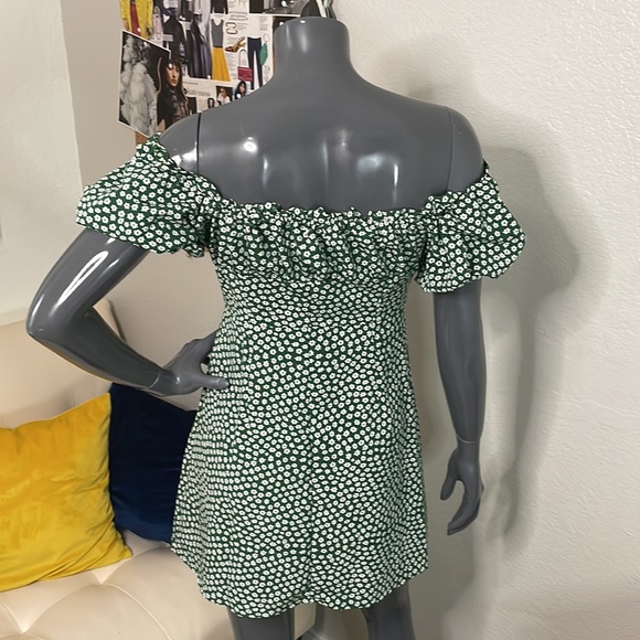 PIERAN Floral Mini Dress | Green | Medium - Picture 5 of 9